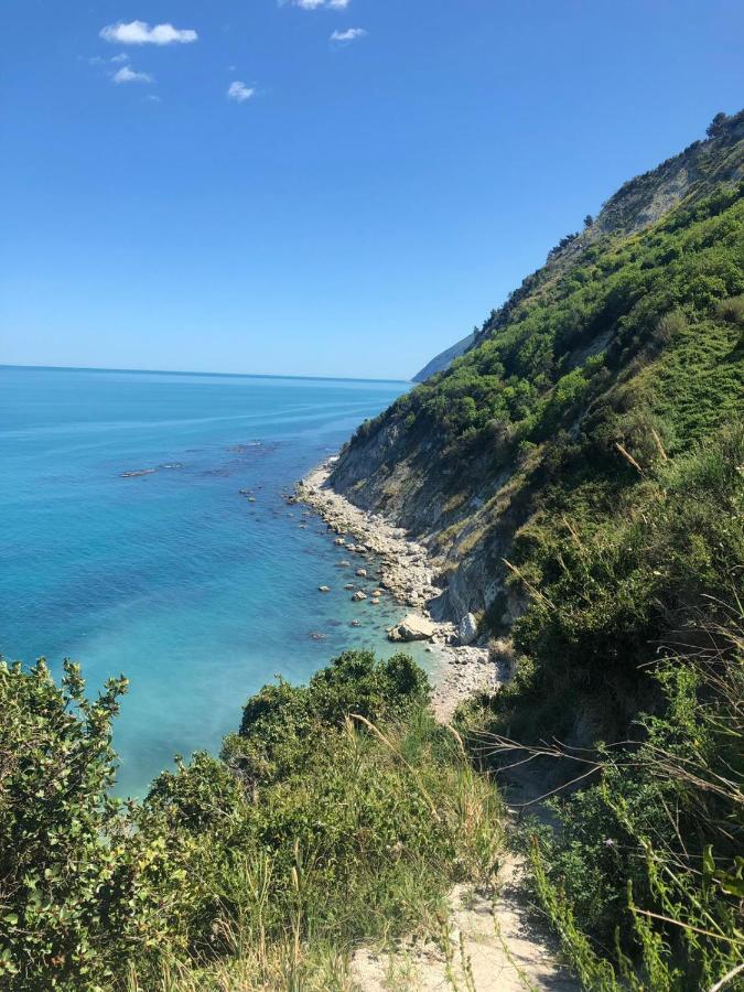 Brezza Del Conero Apartamento Ancona Exterior foto